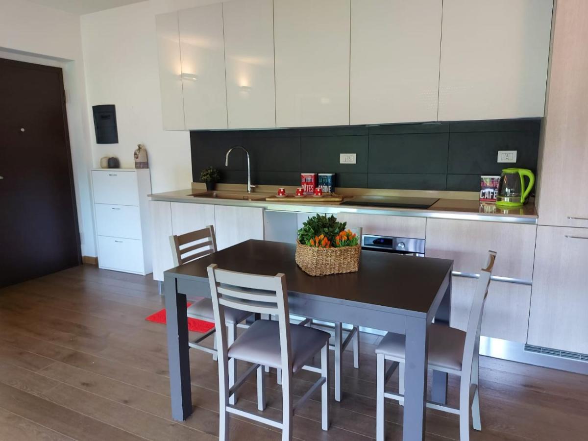 Bnbook - Metropolitan Expo Flat Ро Экстерьер фото
