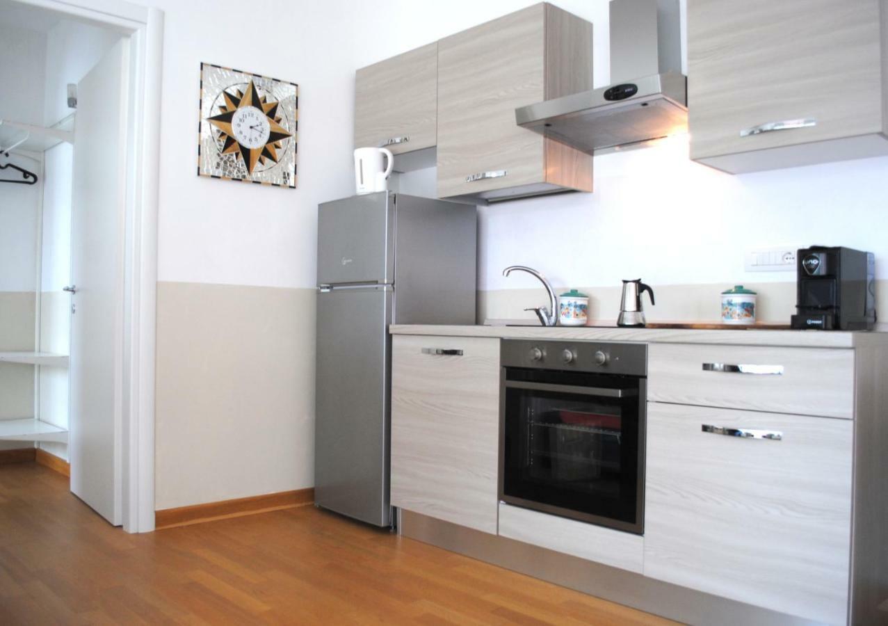 Bnbook - Metropolitan Expo Flat Ро Экстерьер фото