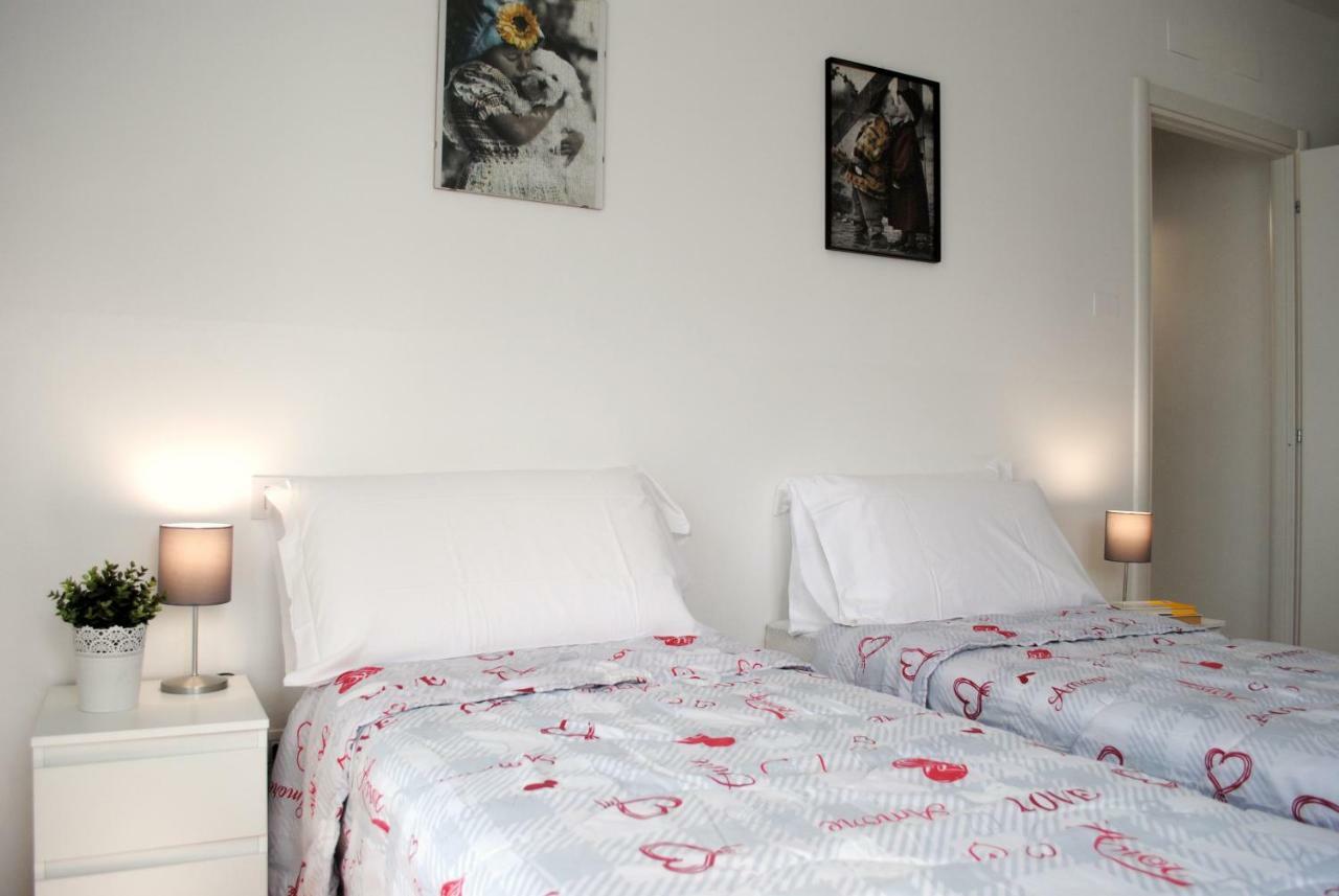 Bnbook - Metropolitan Expo Flat Ро Экстерьер фото