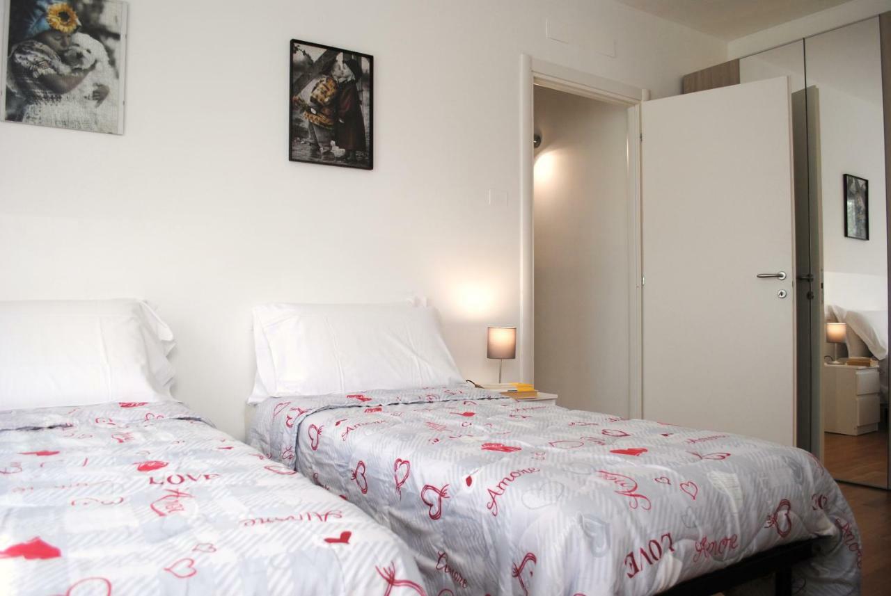 Bnbook - Metropolitan Expo Flat Ро Экстерьер фото