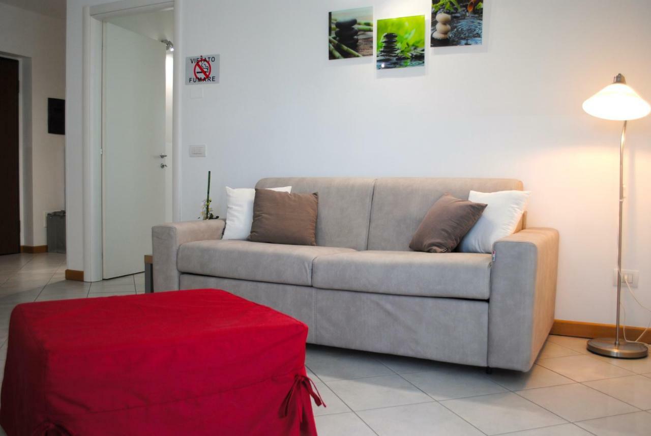 Bnbook - Metropolitan Expo Flat Ро Экстерьер фото